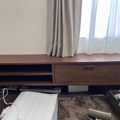 テレビ台の画像