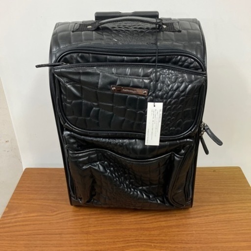 K2405-202 Coi Girl Magic キャリーケース クロコダイル風 ブラック 中古美品