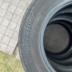 BRIDGESTONEスタッドレスタイヤ4本の画像