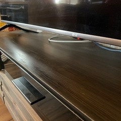 テレビ とテレビ台の画像