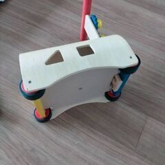 ミキハウス　ファーストメリー、木製手押し車の画像