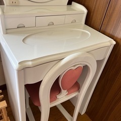 家具 ドレッサーの画像