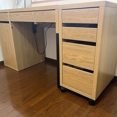 IKEA MICKE 机と引き出しユニットセットの画像