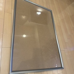 ポスターフレームあげますの画像