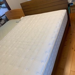 【5/17お値下げしました】家具 ダブルベッドの画像