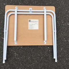 小さな机　ローテーブルの画像