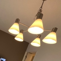 IKEA 照明器具　シャンデリア　LEDつき