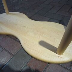 旭川家具 cosine ピーナッツスツール 幅86cm ナチュラル メープル材 コサイン スツール ベンチ 椅子 イス いす 札幌市東区 新道東店の画像