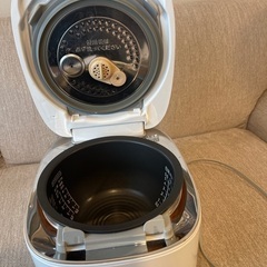 「美品」TOSHIBA 炊飯器の画像