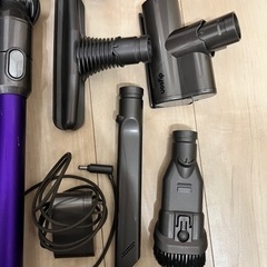 【ジャンク品】Dyson サイクロン掃除機　パーツセットの画像
