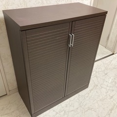 シューズボックス　下駄箱