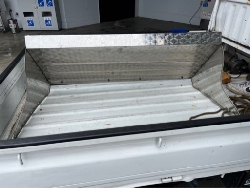 フロントバイザー