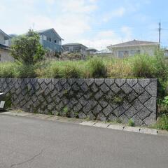 鹿児島市牟礼岡1丁目【売地②】高台住宅地向き角地約72坪300万円 − 鹿児島県