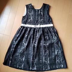 女児ワンピース　140