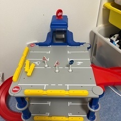 ボーネルンド駐車場パーキング※部品欠損ありの画像
