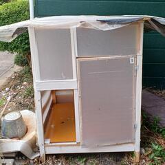 ●只今取り引き中！小屋　プラスチック製