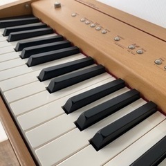 お買い得！Roland  F-100 電子ピアノの画像