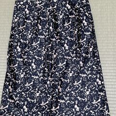 値下げ！！BENETON　サイズ42　一枚仕立てのAラインスカートの画像