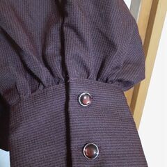レディースシャツ　小豆色の画像