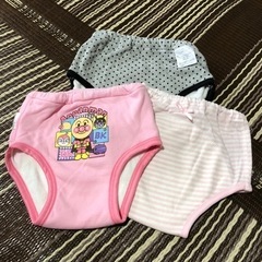 女の子用トレパン95〜100cmの画像