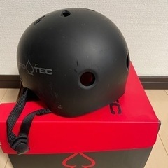 スケボー　ヘルメット　Mサイズ56〜58cmの画像