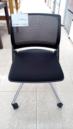 ★ジモティ割あり★ okamura チェア ブラック H77×D58×W49 クリーニング済み TJ5718