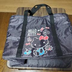 500円ー300円に値下げ❤️ハローキティの保冷バッグ🐾