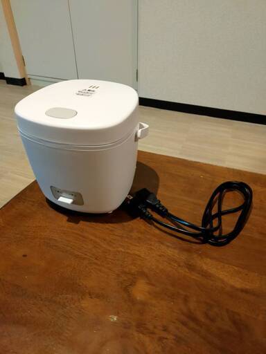 炊飯器　1.5合炊き【中古】キャンプ　アウトドア　災害　停電　弁当箱