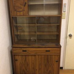 昭和木目食器棚の画像