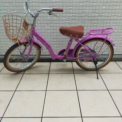 値下げ【美品・補助輪あり】18インチ子供用自転車 の画像