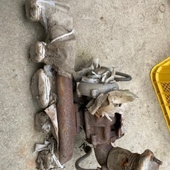 スカイラインR31　純正ターボチャージャー
　エキマニ付の画像