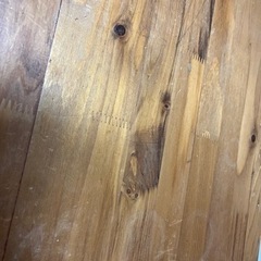 カントリー家具　机　椅子のセットの画像