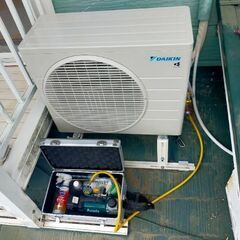 エアコン室外機 二段置きラック   クーラーキヤッチャー  アイボリー C-WG 品物のみ9500円〜.別途作業可の画像