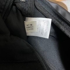 adidas リュックの画像