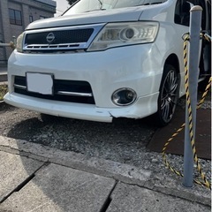 セレナハイウェイスター　バンパー