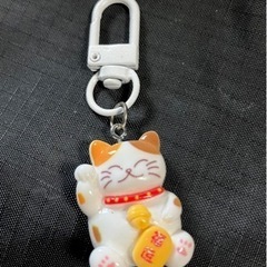 キーホルダー「猫招き」（久の画像