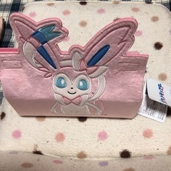 【売れました】ポケモン ティッシュカバー