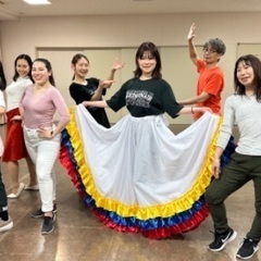 【コロンビアの女性インストラクター】サルサ・クンビアのダンスレッスンの画像