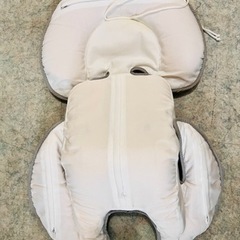 新生児　チャイルドシート用補助クッションの画像