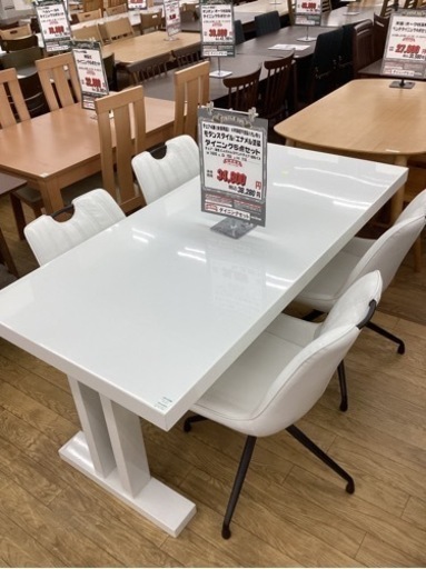 KE-18【新入荷　リサイクル品】モダンスタイル　ダイニング5点セット　白