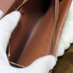【箱付】ルイヴィトン　モノグラム　長財布　ポルトモネクレディ　M11015の画像