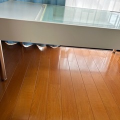 テーブルの画像