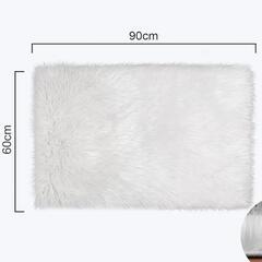 お値下げ【美品】●取引可能●　2枚組　白　ムートン　ラグ　手洗い可能　60×90cmの画像