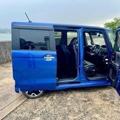【超美品】N-BOX カスタム 走行1.9万km 自動運転付き ターボエンジン付き　定価286万円の画像
