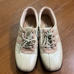 靴/バッグ 靴 スニーカーの画像