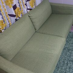 IKEAソファー無料で譲ります(5/12日曜日まで)