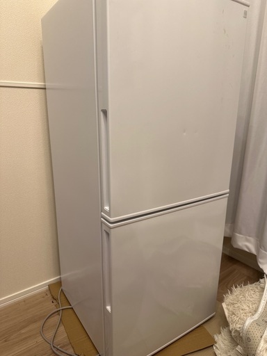 新しいのを購入したので冷蔵庫売ります！！
