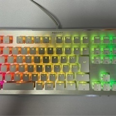 ROCCAT ゲーミングキーボード Vulcan II ホワイト