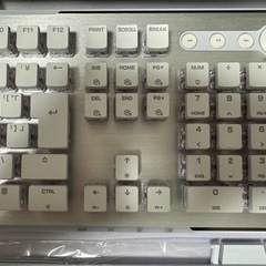 ROCCAT ゲーミングキーボード Vulcan II ホワイトの画像
