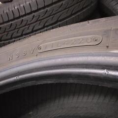 車のパーツ タイヤ、ホイールの画像